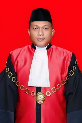 pak ari.jpg